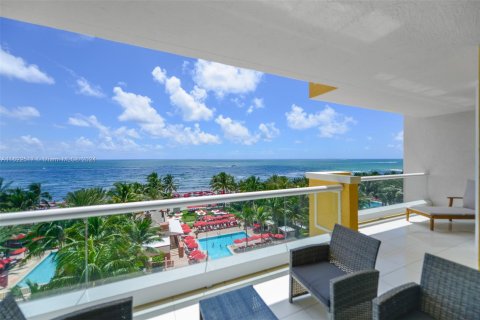 Condo in Sunny Isles Beach, Florida, 3 bedrooms  № 1269257 - photo 28