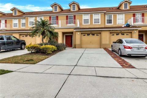 Townhouse in Kissimmee, Florida 3 bedrooms, 181.81 sq.m. № 906990 - photo 2