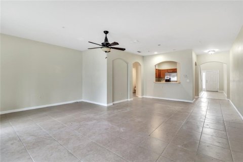 Townhouse in Kissimmee, Florida 3 bedrooms, 181.81 sq.m. № 906990 - photo 10