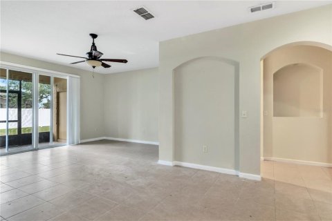 Touwnhouse à vendre à Kissimmee, Floride: 3 chambres, 181.81 m2 № 906990 - photo 8