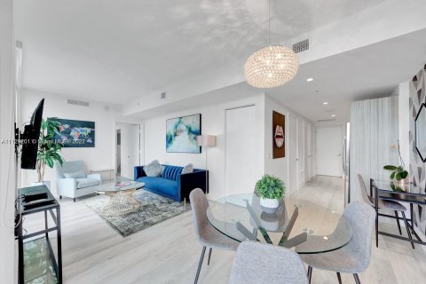 Copropriété à louer à Miami, Floride: 1 chambre, 72.37 m2 № 10830 - photo 11