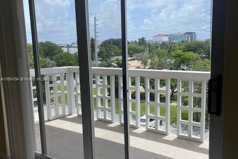 Condominio en venta en Oakland Park, Florida, 2 dormitorios, 92.9 m2 № 1362257 - foto 21