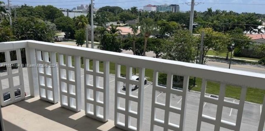 Condo à Oakland Park, Floride, 2 chambres  № 1362257