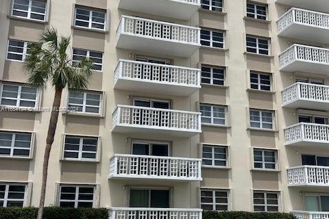 Condominio en venta en Oakland Park, Florida, 2 dormitorios, 92.9 m2 № 1362257 - foto 5