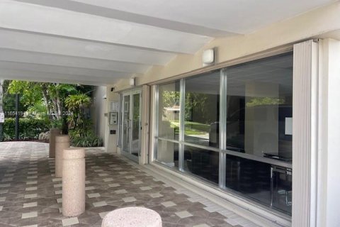 Copropriété à vendre à Oakland Park, Floride: 2 chambres, 92.9 m2 № 1362257 - photo 11