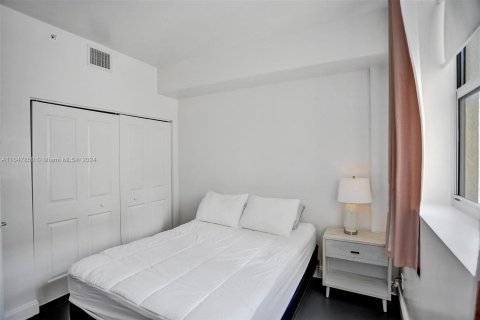 Condominio en venta en Miami, Florida, 1 dormitorio, 51.37 m2 № 1362653 - foto 7