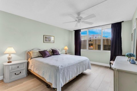 Copropriété à vendre à Pompano Beach, Floride: 2 chambres, 99.41 m2 № 1011490 - photo 29