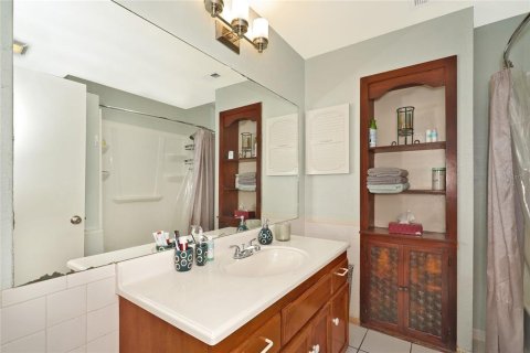 Casa en venta en Palm Bay, Florida, 3 dormitorios, 132.39 m2 № 1367746 - foto 12