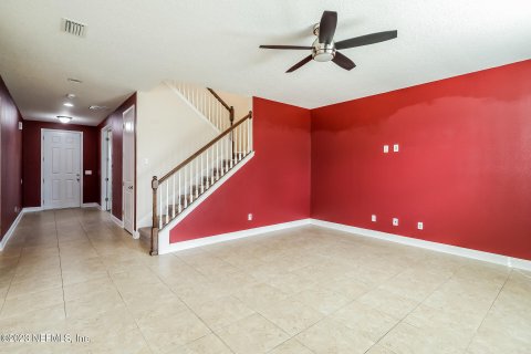 House in Orange Park, Florida 4 bedrooms, 234.49 sq.m. № 808788 - photo 7