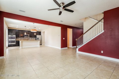 House in Orange Park, Florida 4 bedrooms, 234.49 sq.m. № 808788 - photo 6