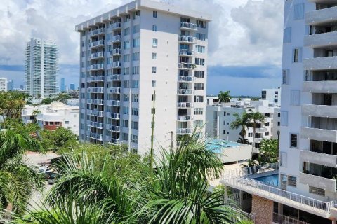 Condominio en venta en Miami Beach, Florida, 2 dormitorios, 106.84 m2 № 1419878 - foto 20