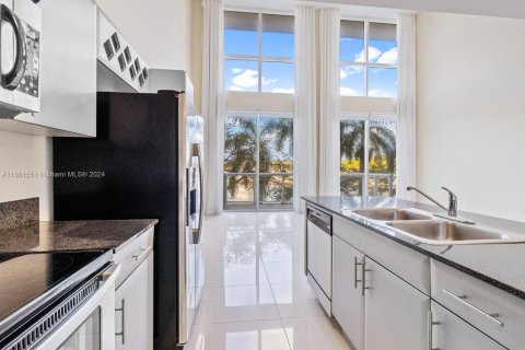 Copropriété à vendre à Miami, Floride: 2 chambres, 137.4 m2 № 1368807 - photo 8