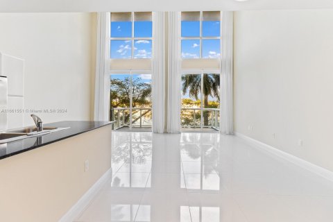 Copropriété à vendre à Miami, Floride: 2 chambres, 137.4 m2 № 1368807 - photo 4