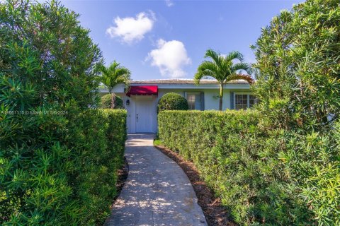 Casa en alquiler en Miami Shores, Florida, 3 dormitorios, 155.7 m2 № 1367409 - foto 20