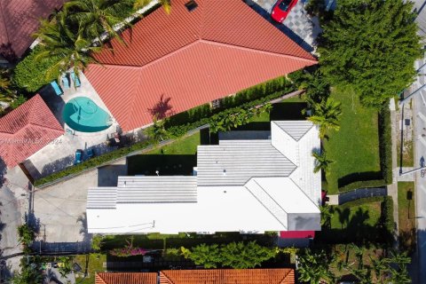 Casa en alquiler en Miami Shores, Florida, 3 dormitorios, 155.7 m2 № 1367409 - foto 2