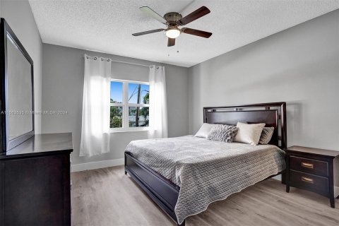 Condo in Pompano Beach, Florida, 2 bedrooms  № 1374280 - photo 20