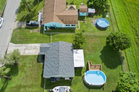 Villa ou maison à vendre à Port St. Lucie, Floride: 2 chambres, 88.54 m2 № 1315971 - photo 5