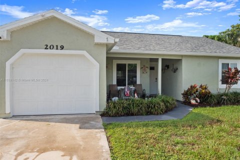 Villa ou maison à vendre à Port St. Lucie, Floride: 2 chambres, 88.54 m2 № 1315971 - photo 3