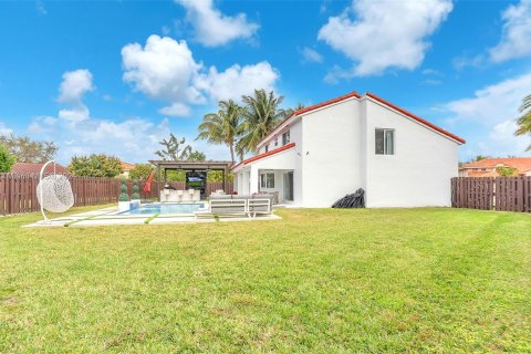 Villa ou maison à vendre à Miami, Floride: 4 chambres, 205.87 m2 № 1316208 - photo 6