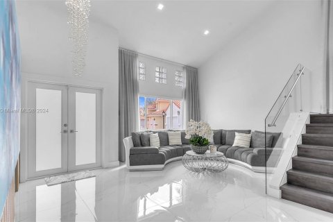 Casa en venta en Miami, Florida, 4 dormitorios, 205.87 m2 № 1316208 - foto 14