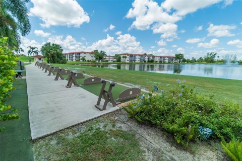 Condominio en venta en Pembroke Pines, Florida, 2 dormitorios, 108.7 m2 № 1172090 - foto 27