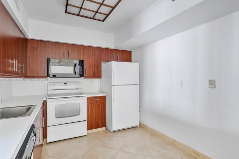 Condo in Aventura, Florida, 2 bedrooms  № 1367048 - photo 10