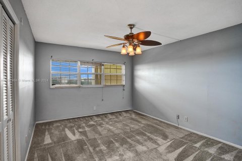 Condominio en venta en Pompano Beach, Florida, 2 dormitorios, 102.19 m2 № 1004409 - foto 13