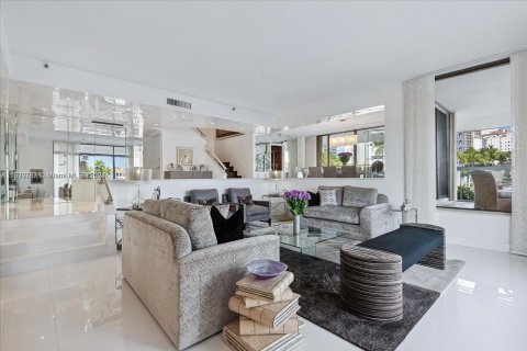 Copropriété à vendre à Aventura, Floride: 2 chambres, 237.83 m2 № 1004454 - photo 15