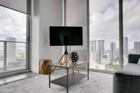 Condominio en alquiler en Miami, Florida, 1 dormitorio, 56.39 m2 № 713731 - foto 4