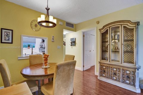 Copropriété à vendre à Lauderdale Lakes, Floride: 1 chambre, 63.55 m2 № 958645 - photo 14