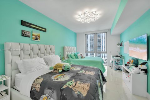 Copropriété à vendre à North Miami Beach, Floride: 3 chambres, 206.71 m2 № 1369173 - photo 15