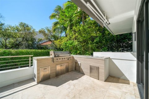 Casa en venta en Coral Gables, Florida, 5 dormitorios, 501.3 m2 № 1170500 - foto 20