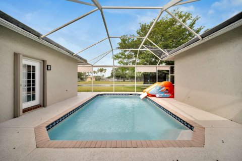 Casa en venta en Coral Springs, Florida, 5 dormitorios, 266.44 m2 № 1103316 - foto 18