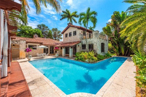 Casa en venta en Biscayne Park, Florida, 5 dormitorios, 351.17 m2 № 1365736 - foto 9