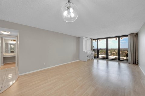 Copropriété à vendre à Hollywood, Floride: 1 chambre, 92.9 m2 № 1224863 - photo 24