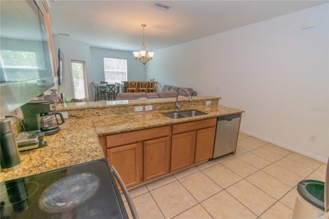 Townhouse in Orlando, Florida 4 bedrooms, 209.03 sq.m. № 1112605 - photo 10