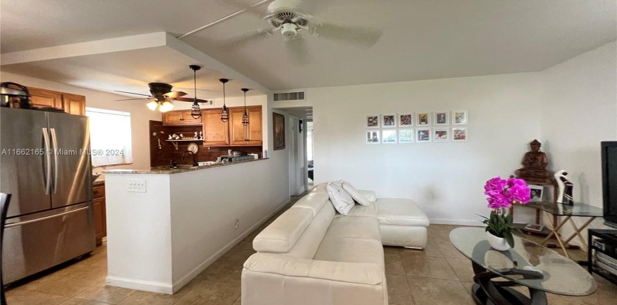 Condo à Delray Beach, Floride, 2 chambres  № 1369260