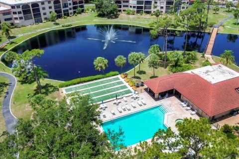 Copropriété à vendre à Punta Gorda, Floride: 2 chambres, 130.53 m2 № 1247100 - photo 1