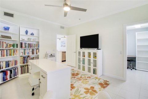 Townhouse in Palm Beach Gardens, Florida 4 bedrooms, 175.59 sq.m. № 1365521 - photo 12