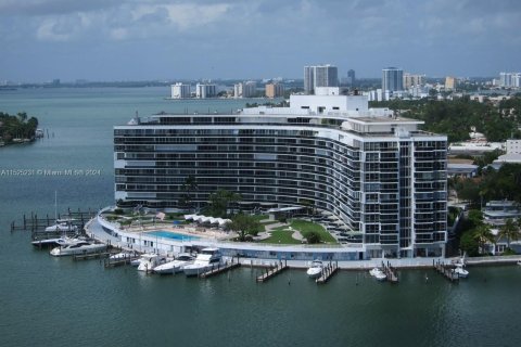 Terreno en venta en Miami Beach, Florida № 983621 - foto 6