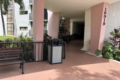 Condo in Sunny Isles Beach, Florida, 1 bedroom  № 1390084 - photo 4