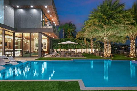 Villa ou maison à vendre à Fort Lauderdale, Floride: 6 chambres, 1215.53 m2 № 1098988 - photo 2