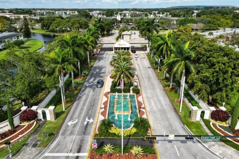 Condo in Coconut Creek, Florida, 2 bedrooms  № 1098989 - photo 2