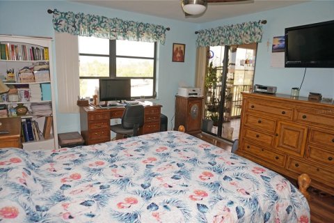 Condo in Punta Gorda, Florida, 2 bedrooms  № 1004176 - photo 26