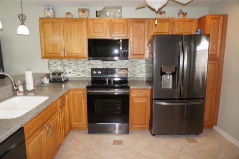 Condo in Punta Gorda, Florida, 2 bedrooms  № 1004176 - photo 14