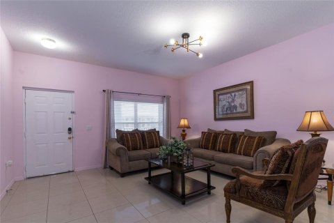 Condo in Kissimmee, Florida, 3 bedrooms  № 1319935 - photo 6