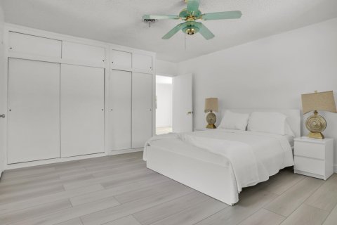 Casa en venta en Hollywood, Florida, 3 dormitorios, 174.28 m2 № 1099007 - foto 13