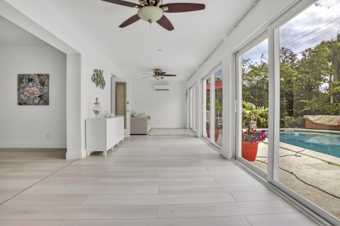 Casa en venta en Hollywood, Florida, 3 dormitorios, 174.28 m2 № 1099007 - foto 15