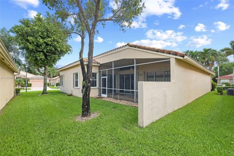 House in Boynton Beach, Florida 3 bedrooms, 233 sq.m. № 1365894 - photo 18