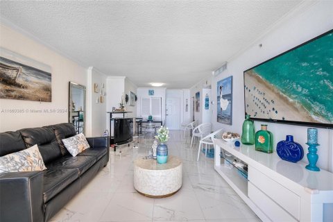 Copropriété à louer à Hollywood, Floride: 1 chambre, 69.21 m2 № 1365851 - photo 9